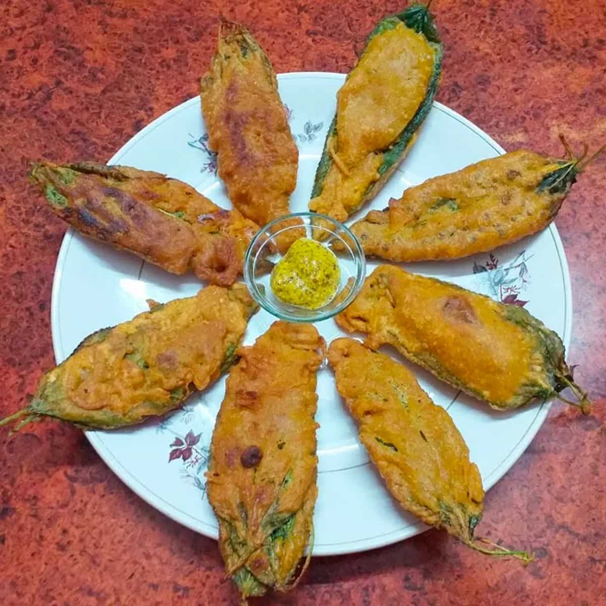 How to make Paat Pata'r Bora Recipe